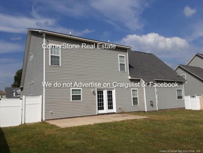 Building Photo - 190 Trenton Pl