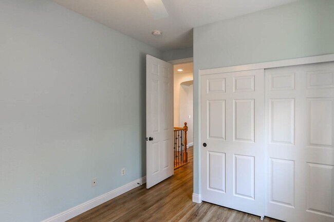 Building Photo - Summerlin Vistas Pool Home w/ Bed and Bath...