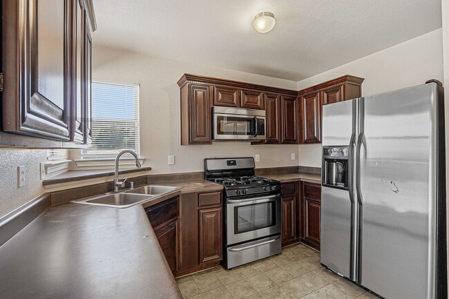 Building Photo - 14160 Lasso Rock Dr