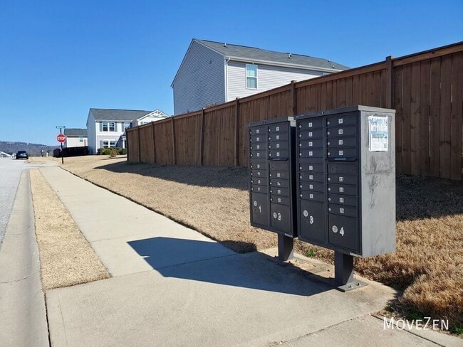 Building Photo - 600 Maplestead Farms Ct