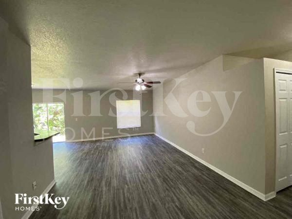 Building Photo - 3343 Monday Terrace