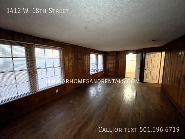 Building Photo - 1412 W 18th St