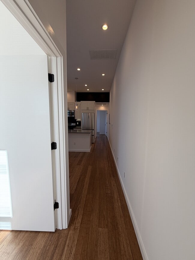 Building Photo - 1134 Foothill Blvd