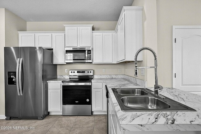 Building Photo - 7739 Legacy Trl