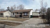 Building Photo - 1207 Houston Ave