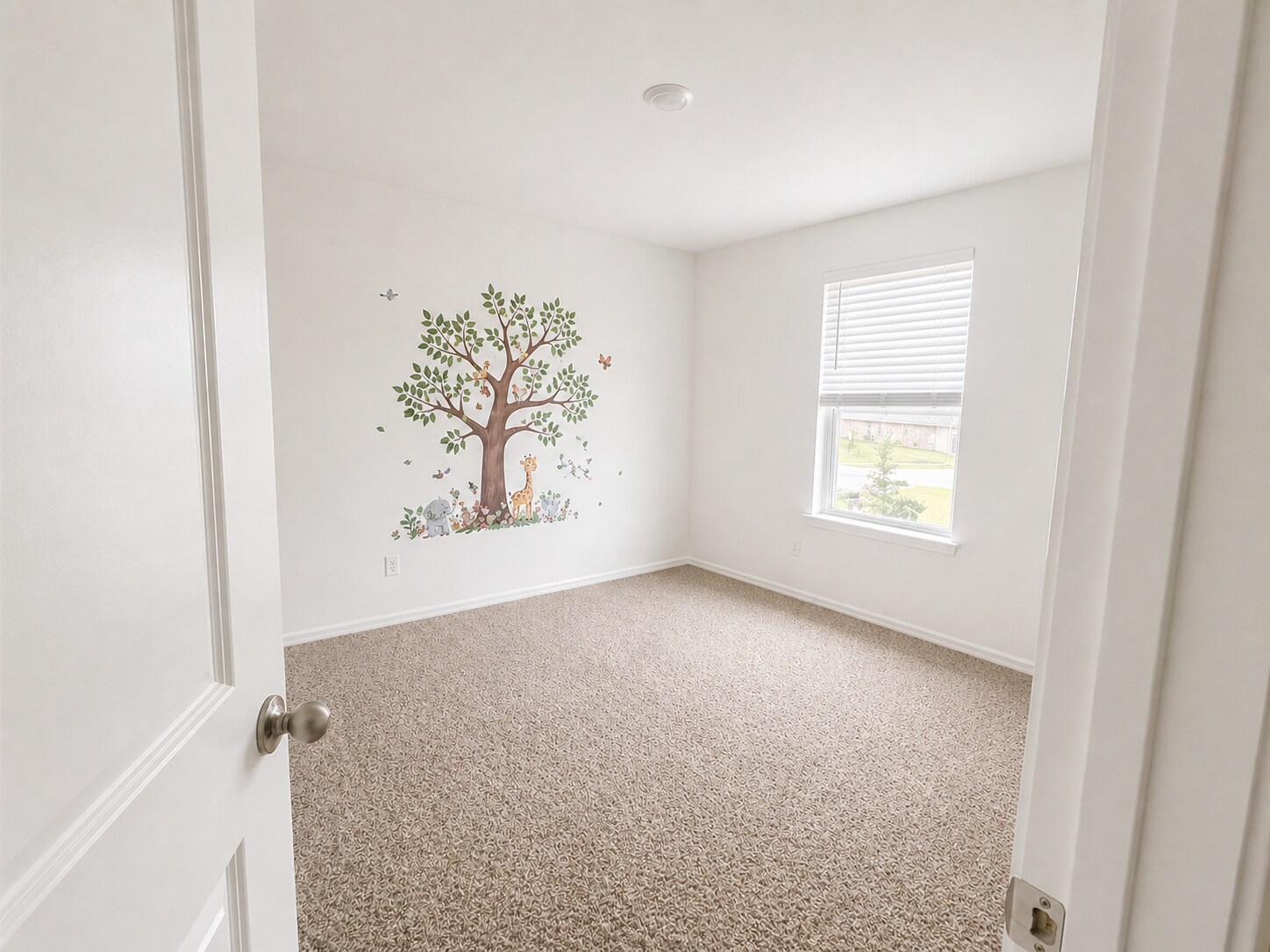 Building Photo - 5207 Twin Acorn Ct