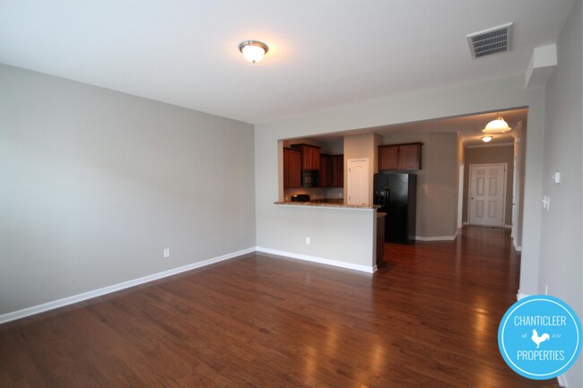 Building Photo - 2233 Sunny Cove Dr