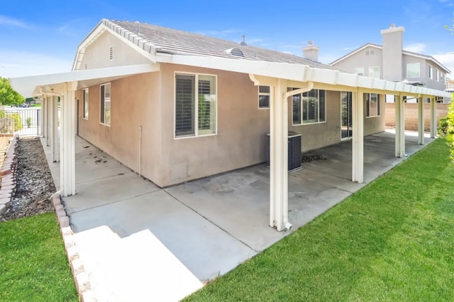 Building Photo - 4551 Jade Ct