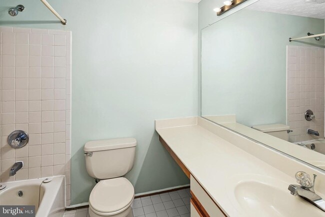 Building Photo - 6413 Pound Apple Ct