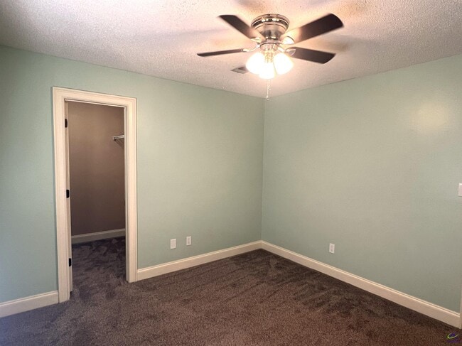 Building Photo - 108 Turtle Dove Ct