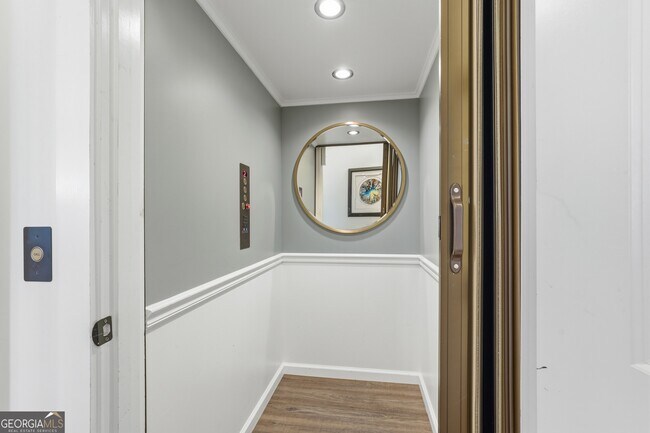 Building Photo - 277 Catherine View