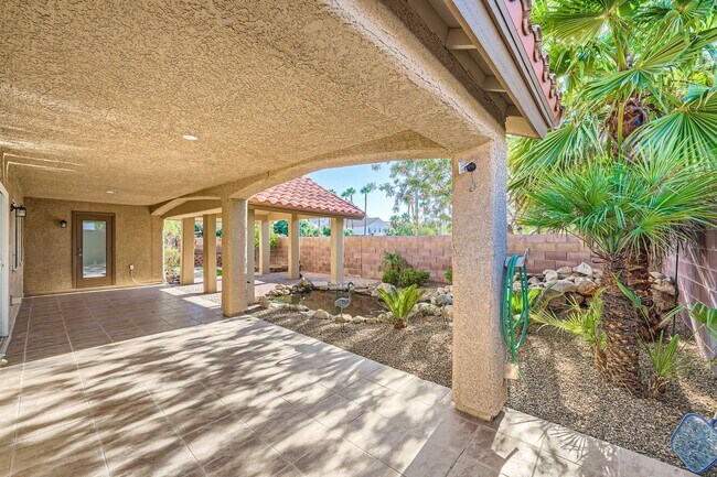 Building Photo - Great Henderson Single Story Home