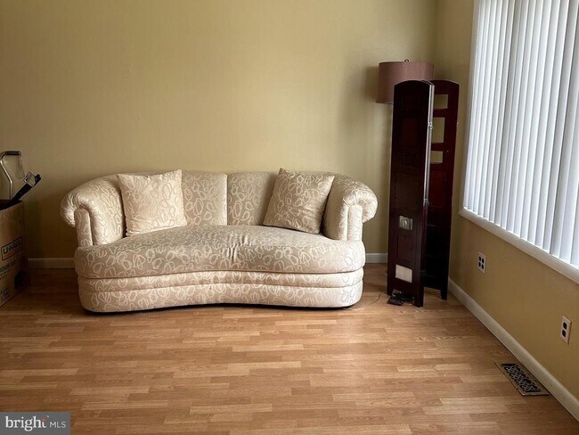 Building Photo - 2832 Carter Rd