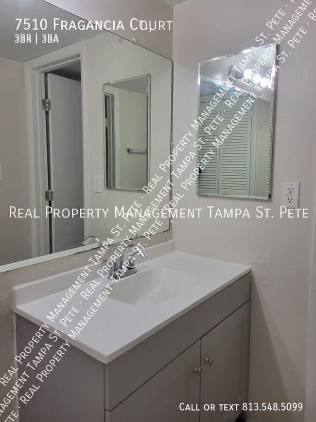 Building Photo - 7510 Fragancia Ct