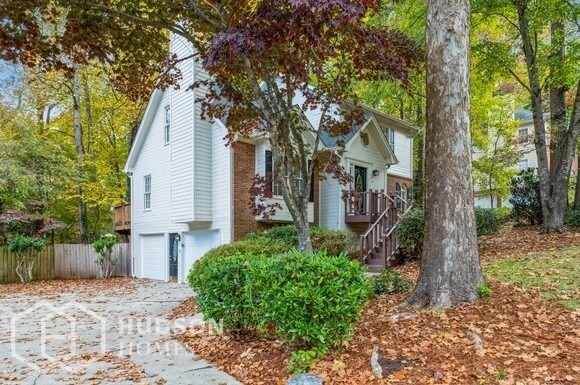 Building Photo - NOW AVAILABLE! -  2660 Ashley Dr, Marietta...