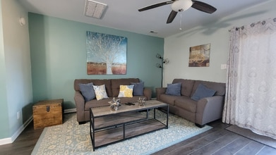 Building Photo - 601 Peletier Loop Rd