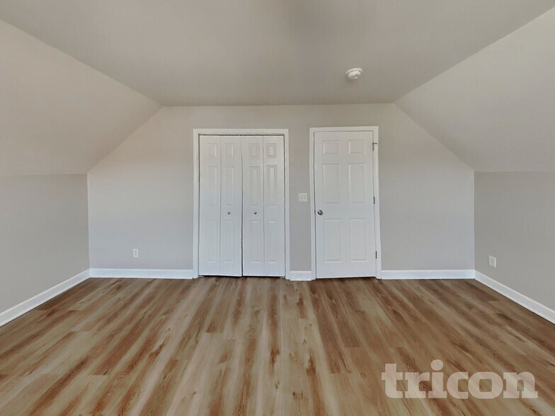 Building Photo - 3002 Helfrich Ct