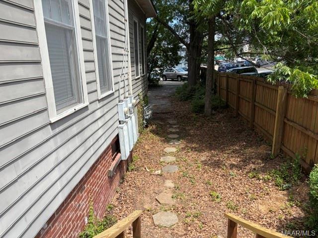 Building Photo - 433 Felder Ave