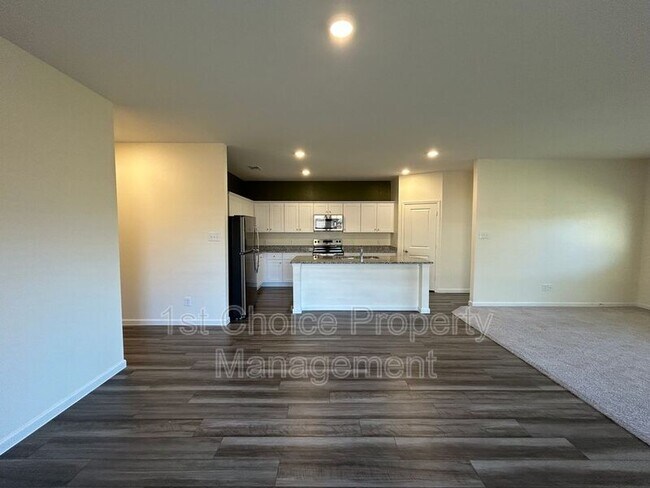 Building Photo - 8229 Pitchfork Dr