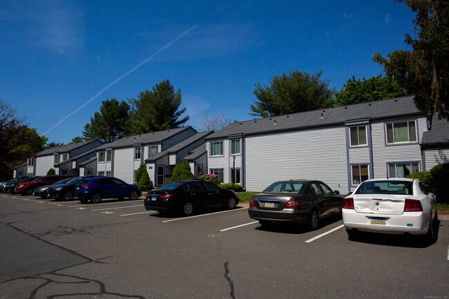 Building Photo - 146 Candlewood Dr
