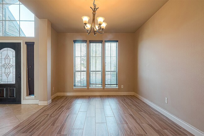 Building Photo - 22335 Slate Oaks Ln