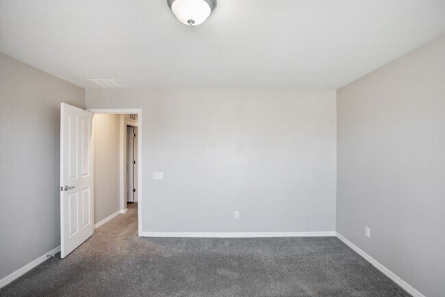 Building Photo - 8266 Arden Landing Pl