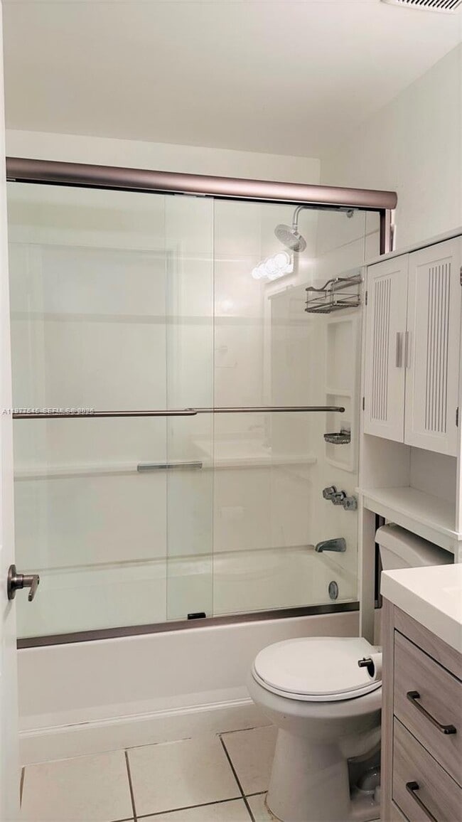 Building Photo - 8240 SW 149th Ct