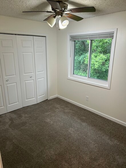 Unit 1 Bedroom 3 - 16075 Joplin Ave