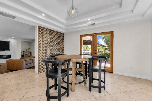 Building Photo - 80980 Vista Bonita Trail