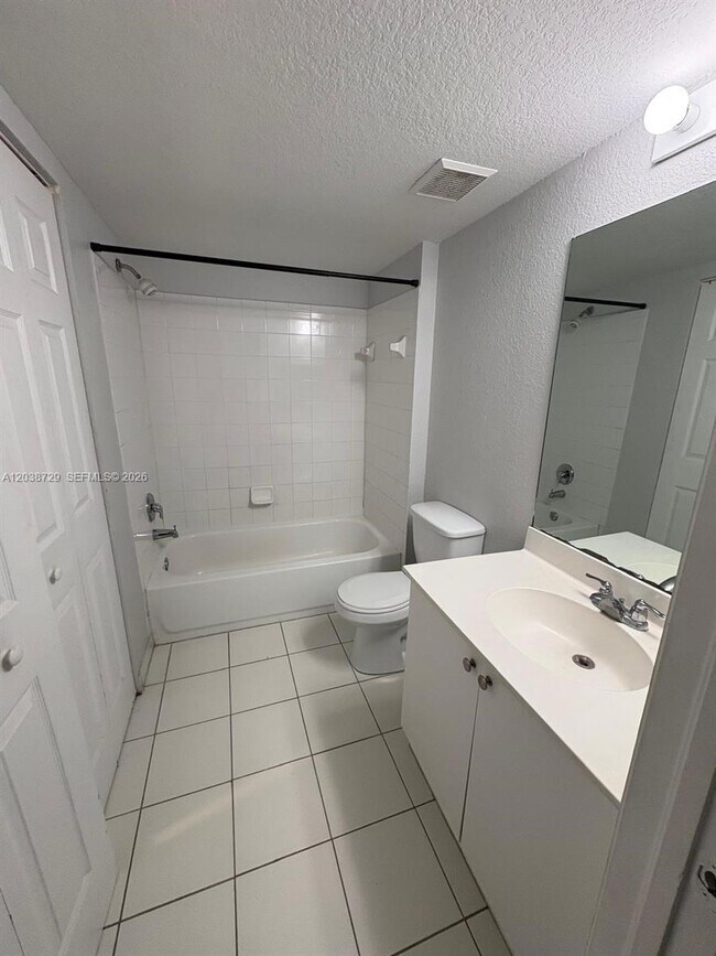 Building Photo - 15410 SW 284th St