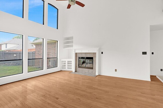 Building Photo - Beautiful Carrollton Home with 4 Bedrooms ...