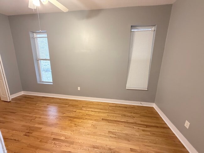 Building Photo - 3140 W Fulton Blvd