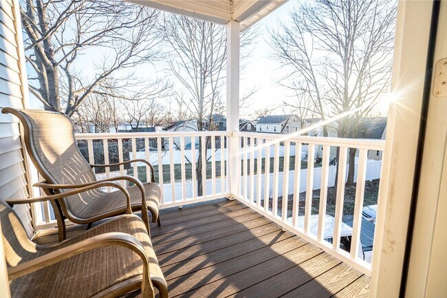 Building Photo - 43-45 Case Ave