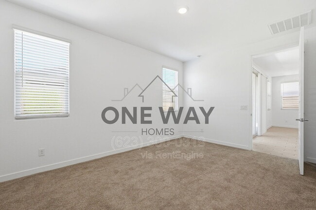 Building Photo - 2962 E Mohave Ln