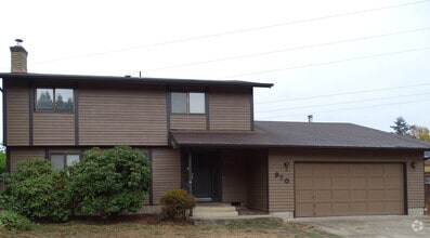 Building Photo - Thurston Charm