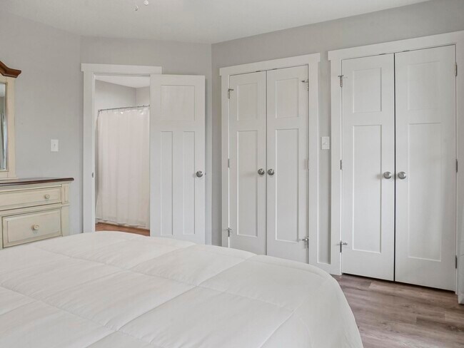 Double closets in the main - 105 Bobby Ridge Dr