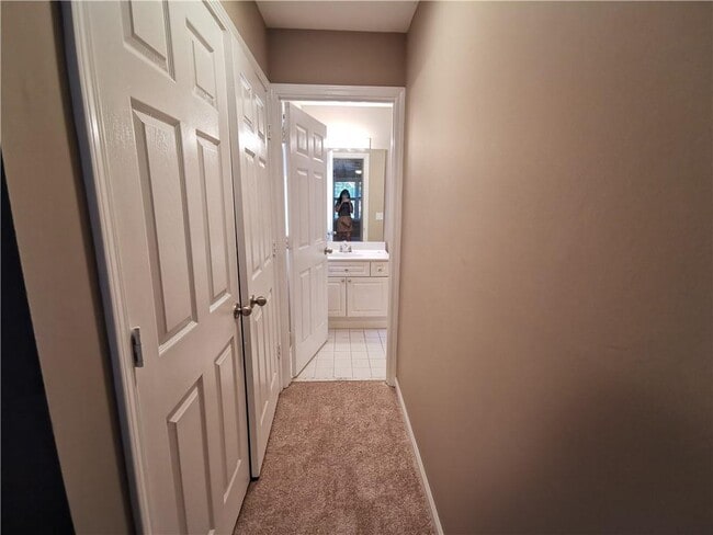 Building Photo - 2411 Magnolia Springs Ct