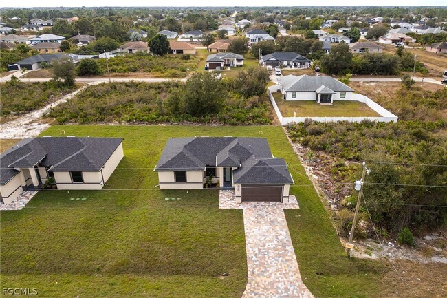 Building Photo - 2713 25th St SW