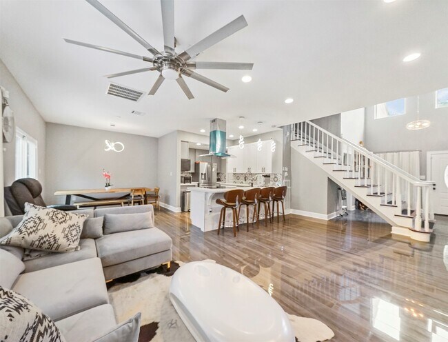 Building Photo - 15137 Kimberley Ct