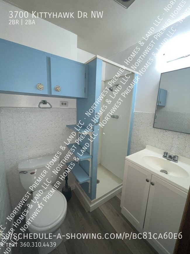 Building Photo - 3700 Kittyhawk Dr NW