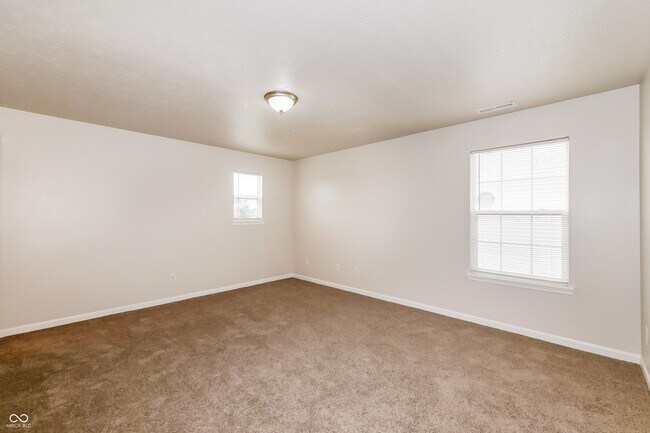 Building Photo - 6368 Titania Dr