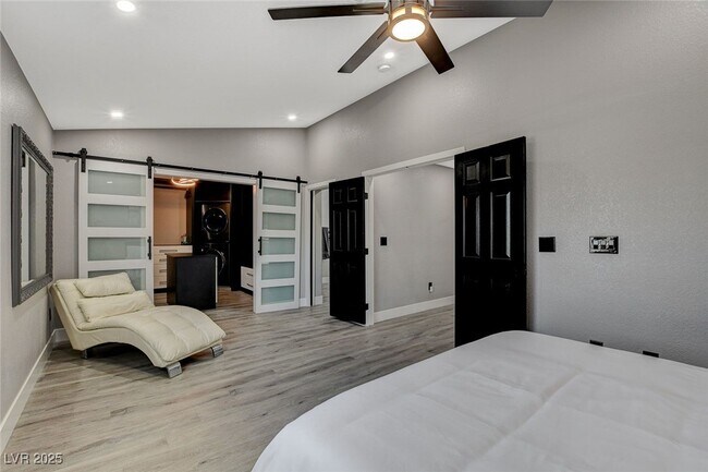 Building Photo - 5938 Creekside Sands Ln