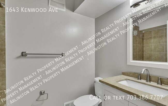 Building Photo - 1643 Kenwood Ave