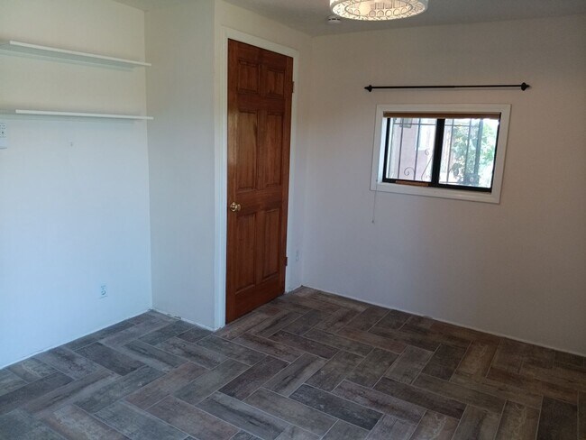 Building Photo - Stunning 3-bedroom, 2-bathroom home! Comin...