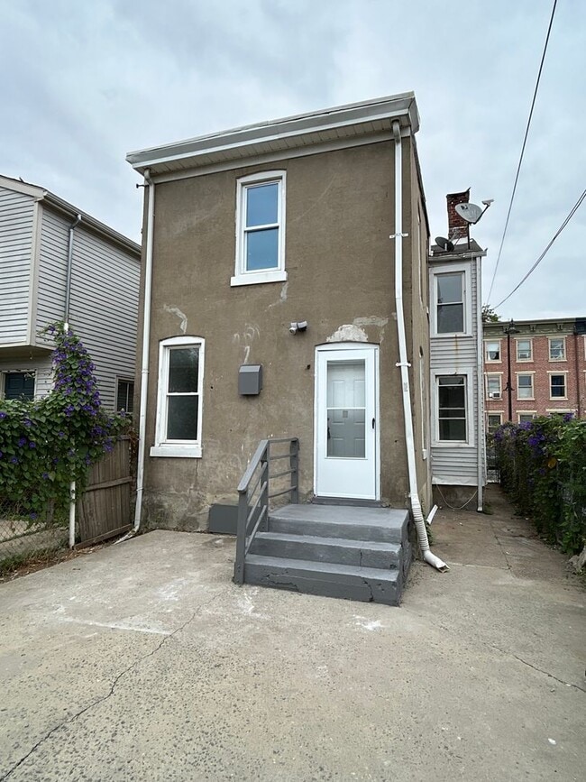 Building Photo - 53 N Stockton St