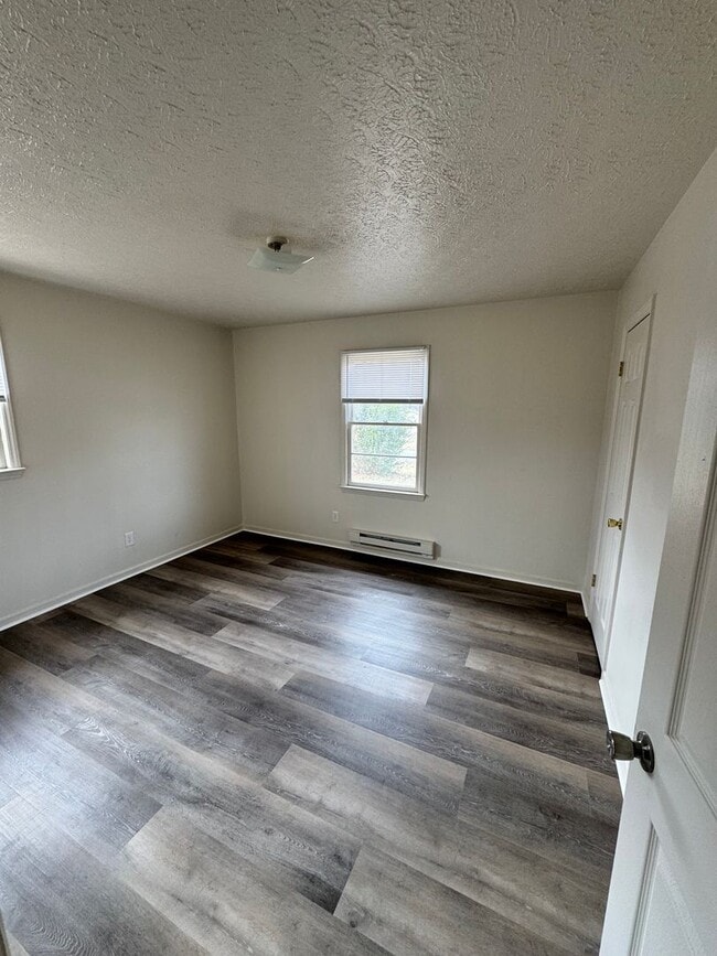 Building Photo - 3/1 in Shelby, NC