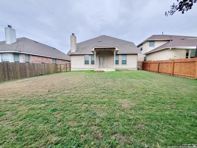Building Photo - 11927 Jasmine Way