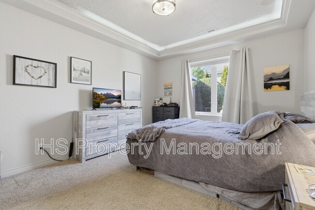 Building Photo - 9417 Vincenzo Dr