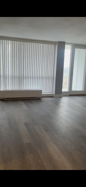 Building Photo - 601 E 32nd St