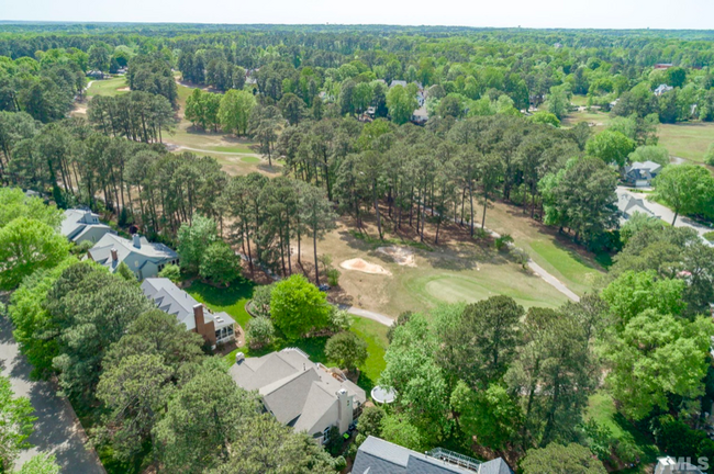 Building Photo - 8845 Wildwood Links